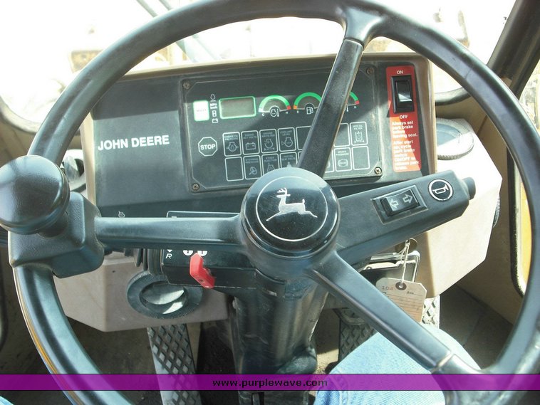 image for item 3497 1995 John Deere 544G wheel loader