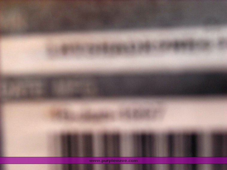 image for item 3502 1998 International Series 4900 6x4 dump truck