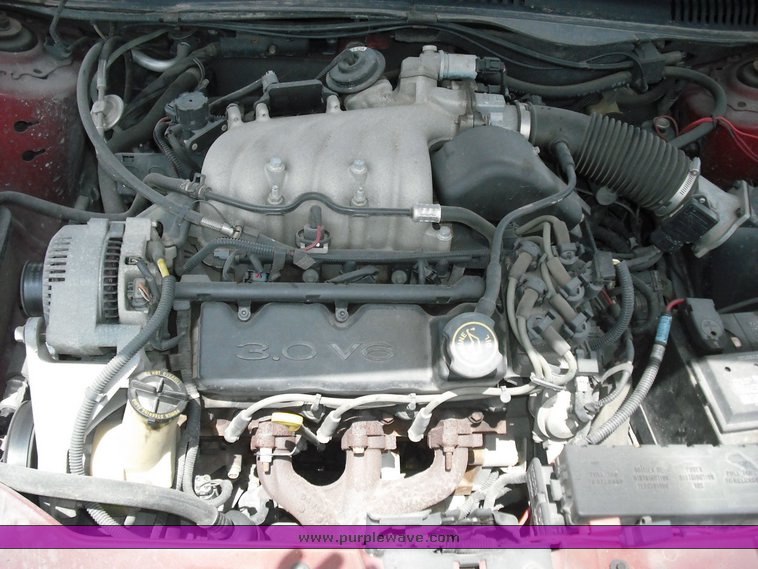 image for item 3512 1999 Ford Taurus SE