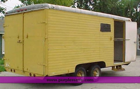 image for item 1002 1976 Wolf trailer