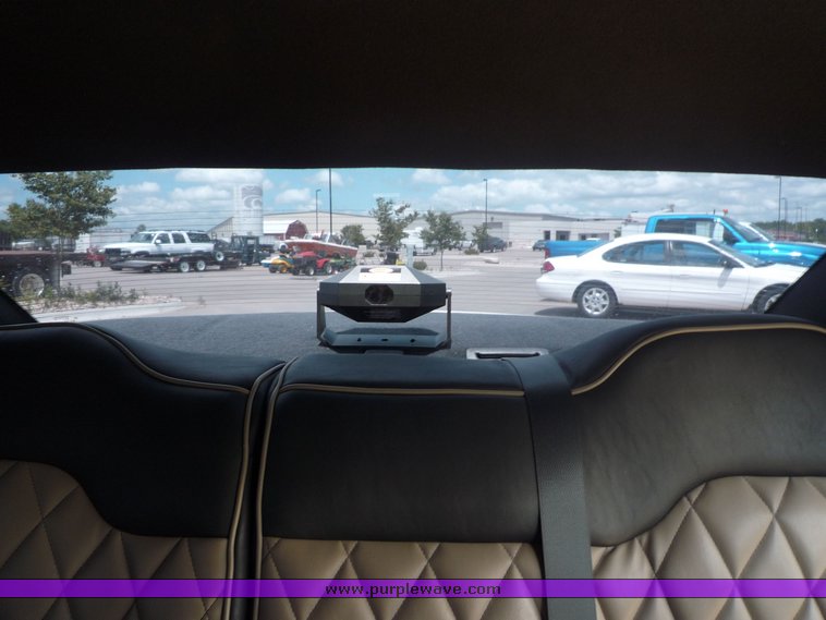 image for item 1010 2008 Chrysler 300 Touring limousine