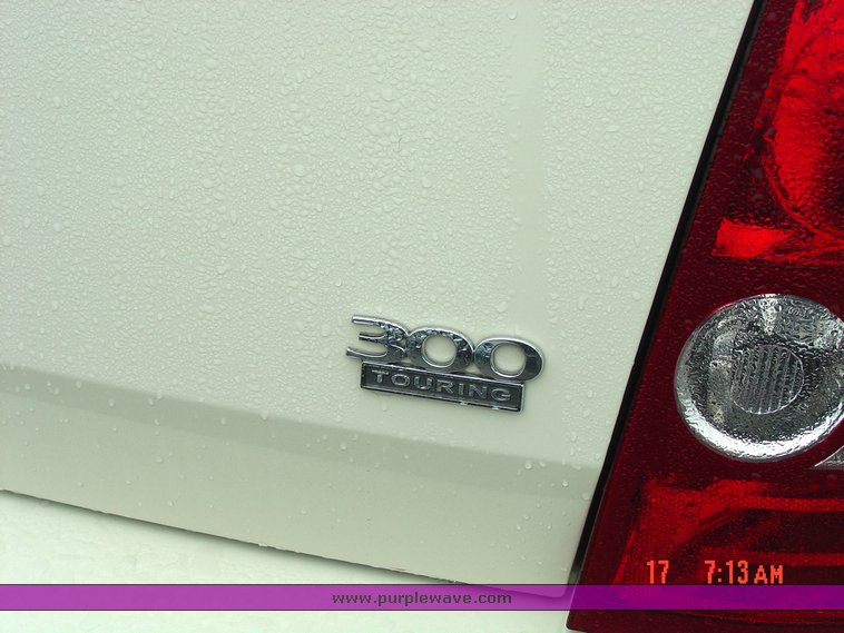 image for item 1010 2008 Chrysler 300 Touring limousine