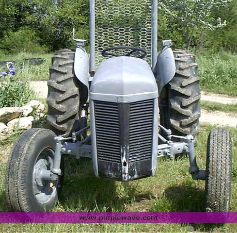 image for item 1500 Tractor