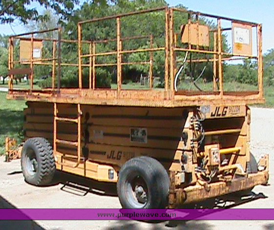 image for item 1702 JLG 35S scissor lift