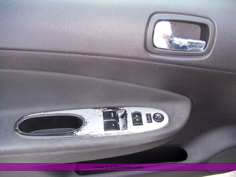 image for item 2066 2006 Chevrolet Cobalt LT