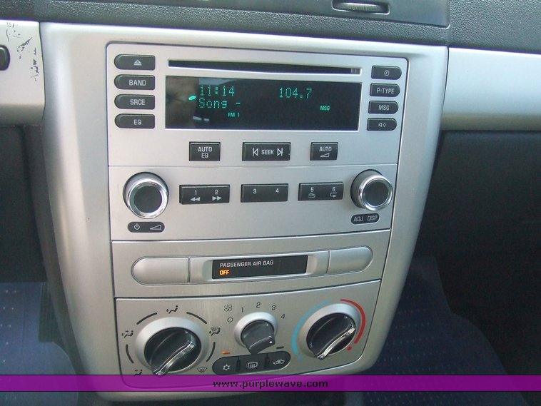 image for item 2066 2006 Chevrolet Cobalt LT