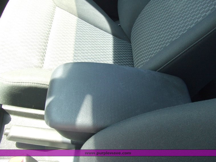 image for item 2066 2006 Chevrolet Cobalt LT