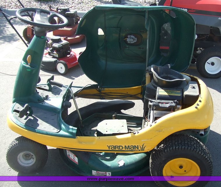 image for item 2074 Yard-Man Yard Bug mower