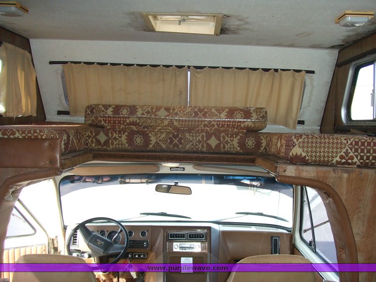 image for item 2130 1979 Shasta camper