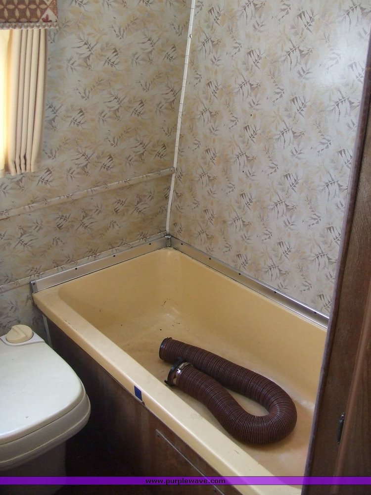 image for item 2130 1979 Shasta camper