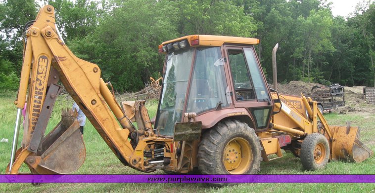 image for item 2521 1986 Case 580K backhoe