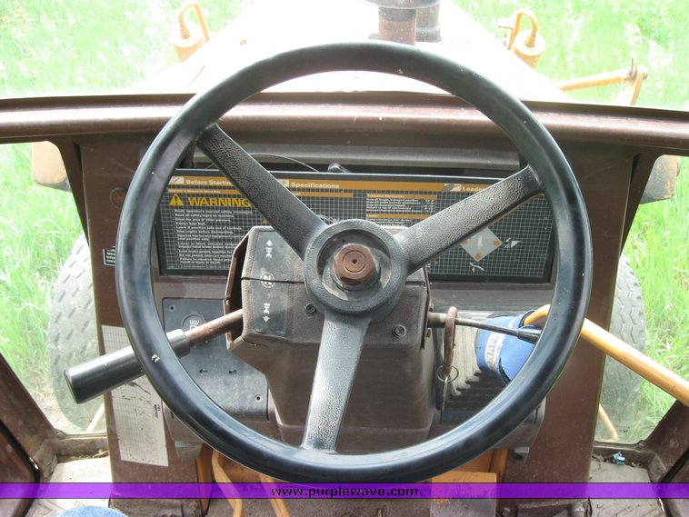 image for item 2521 1986 Case 580K backhoe