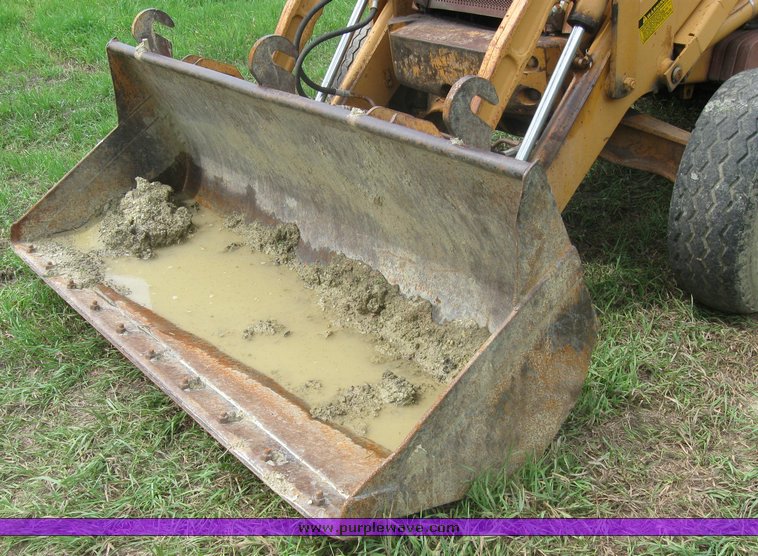 image for item 2521 1986 Case 580K backhoe