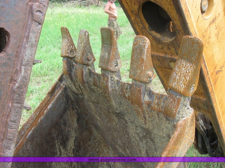 image for item 2521 1986 Case 580K backhoe