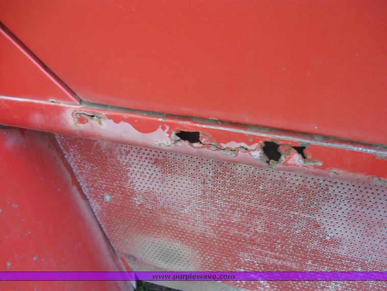 image for item 2525 1981 International dump truck