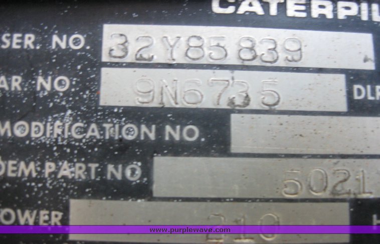 image for item 2525 1981 International dump truck