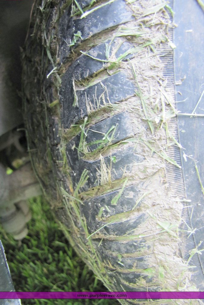 image for item 3313 1987 BMW L7