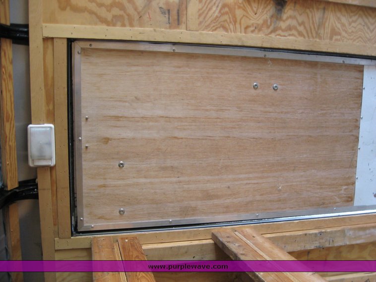 image for item 3756 2003 Doolittle cargo trailer