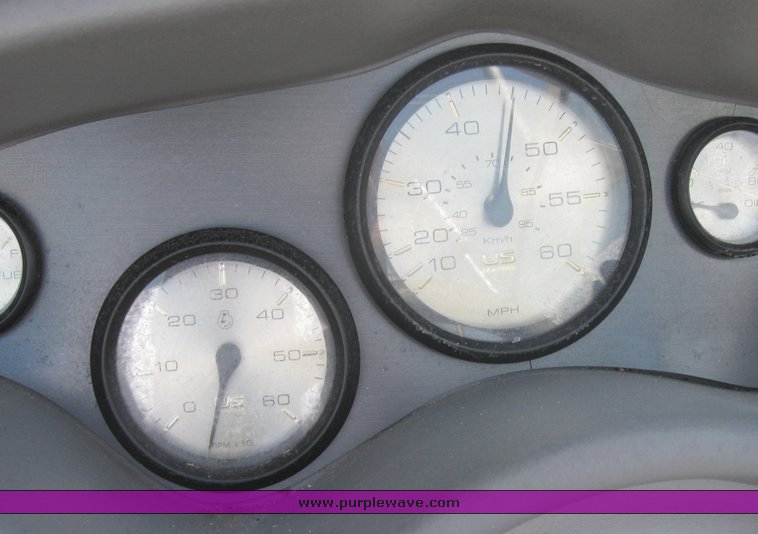 image for item 3995 1998 Bayliner Capri 1750 LS 18' ski boat