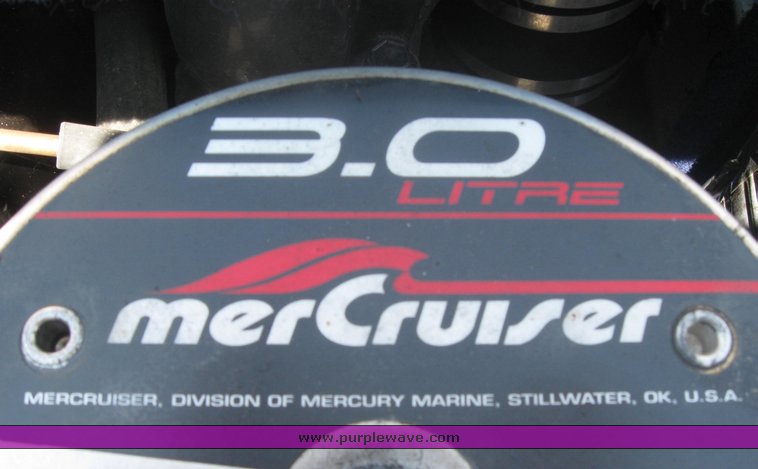 image for item 3995 1998 Bayliner Capri 1750 LS 18' ski boat