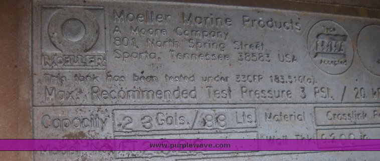 image for item 3995 1998 Bayliner Capri 1750 LS 18' ski boat