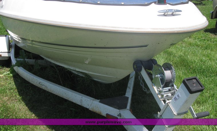 image for item 3995 1998 Bayliner Capri 1750 LS 18' ski boat