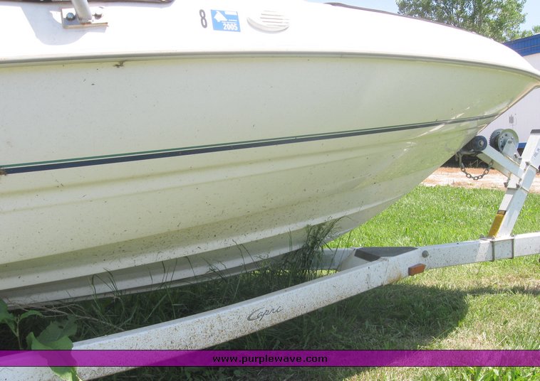 image for item 3995 1998 Bayliner Capri 1750 LS 18' ski boat