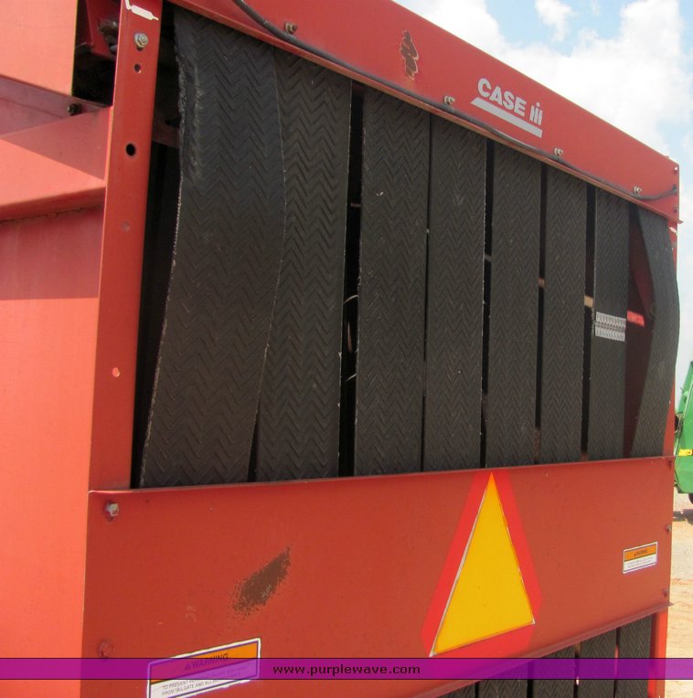 image for item 4587 Case 8465A round baler