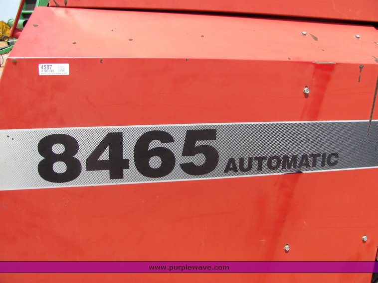 image for item 4587 Case 8465A round baler