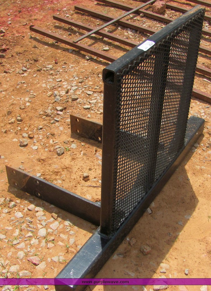 image for item 4596 Tractor grill guard