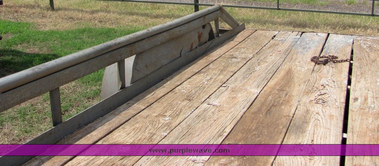 image for item 4598 16' tandem axle trailer