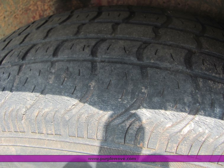 image for item 4598 16' tandem axle trailer