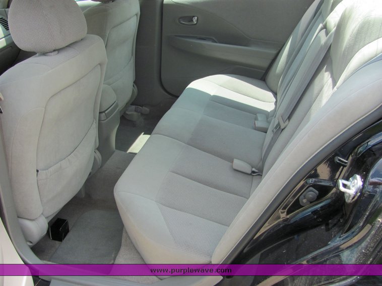 image for item 4611 2004 Nissan Altima