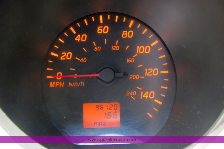 image for item 4611 2004 Nissan Altima