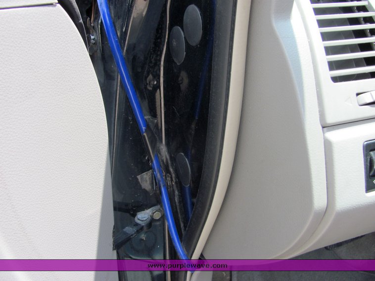 image for item 4611 2004 Nissan Altima