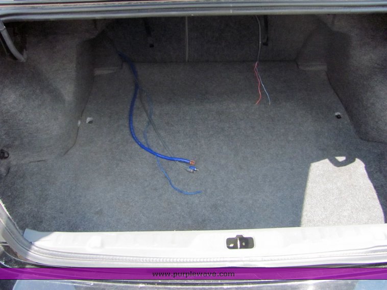 image for item 4611 2004 Nissan Altima