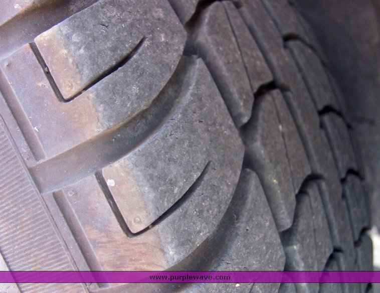 image for item 4611 2004 Nissan Altima