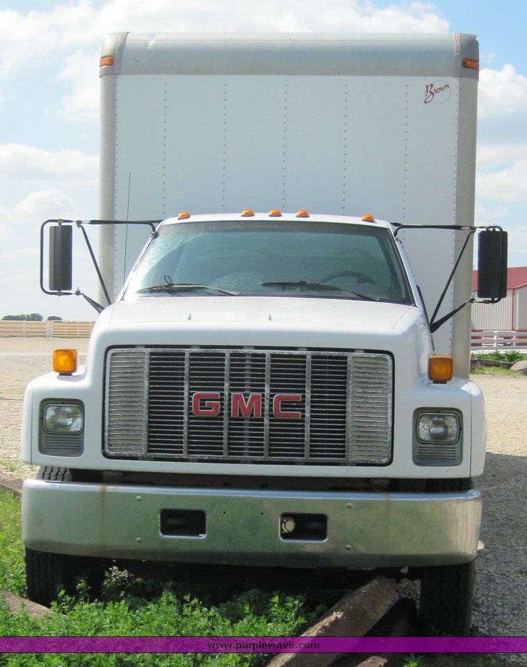 image for item 4715 1994 GMC Topkick C7H042 box truck