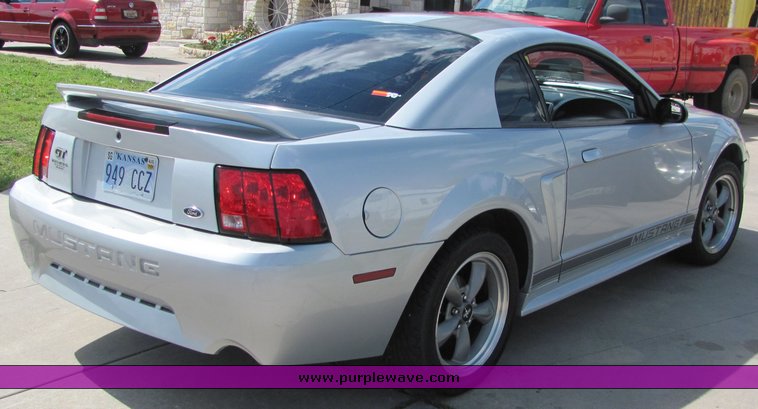 image for item 6080 1999 Ford Mustang GT