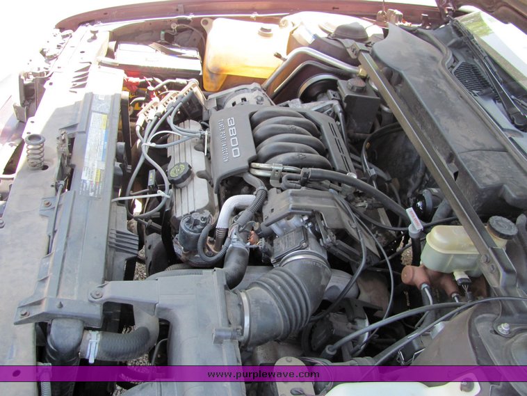 image for item 6096 1993 Buick Park Avenue