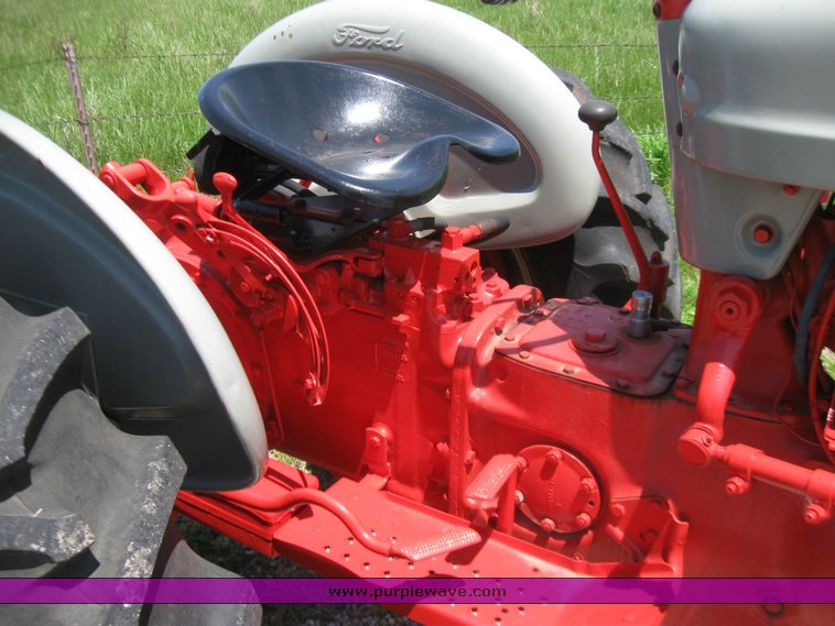 image for item 7379 Ford 961 tractor