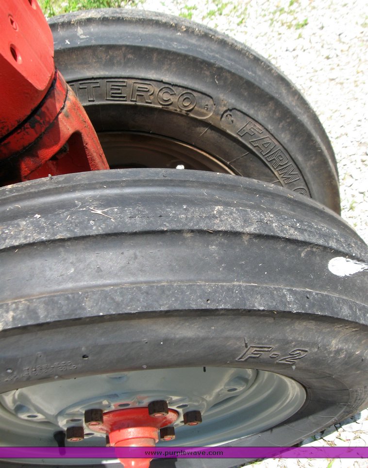 image for item 7379 Ford 961 tractor