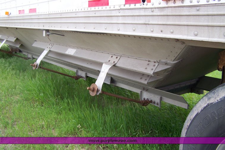 image for item 8030 1994 Timpte super hopper grain trailer