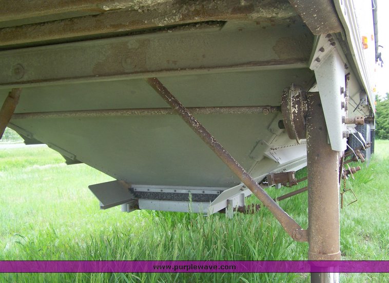 image for item 8030 1994 Timpte super hopper grain trailer