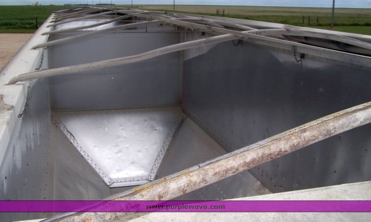 image for item 8030 1994 Timpte super hopper grain trailer