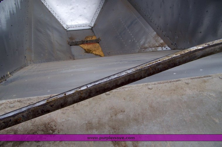 image for item 8030 1994 Timpte super hopper grain trailer