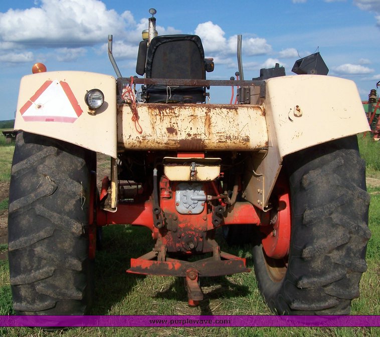 image for item 8116 1969 Case 1030 tractor