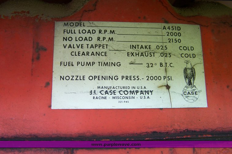 image for item 8116 1969 Case 1030 tractor