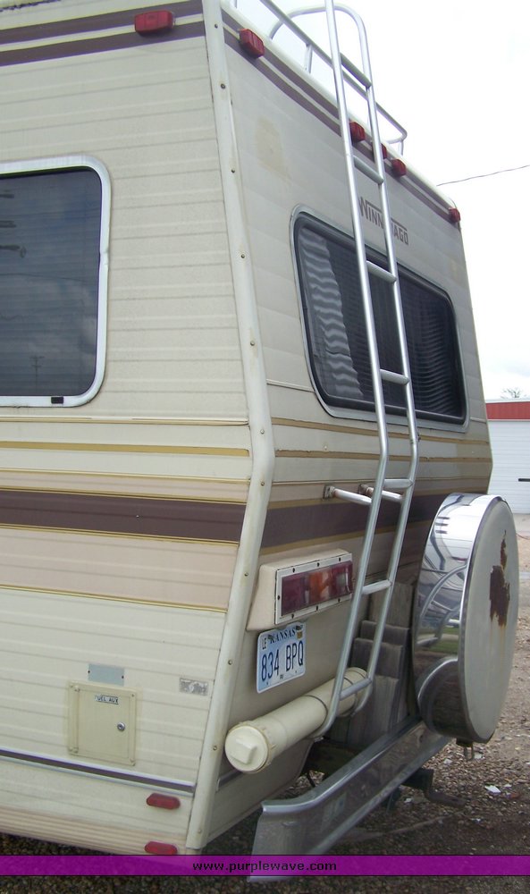image for item 8489 1980 Winnebago  30' motor home