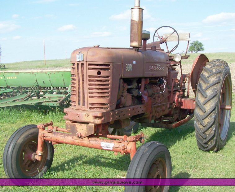 image for item 8490 McCormick Farmall 300 tractor